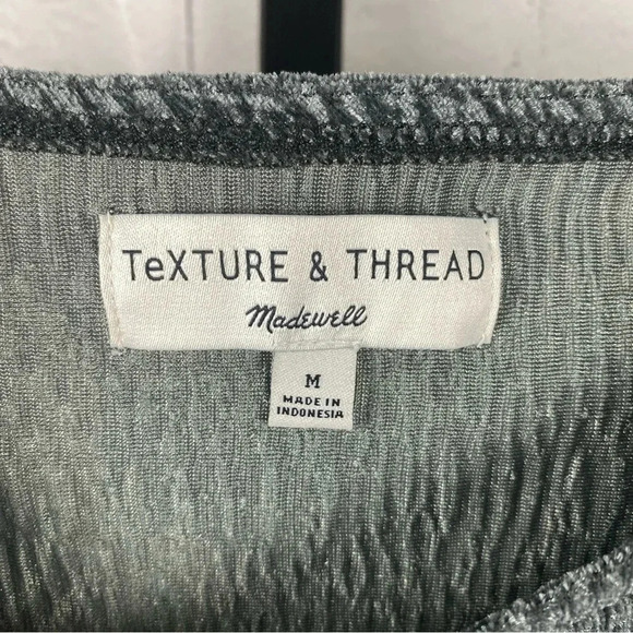 Madewell Texture and Thread Gray Velvet Top Size Medium - Picture 3 of 4